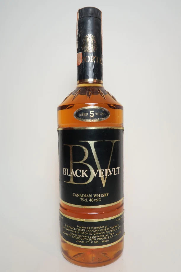 Black Velvet 5YO Blended Canadian Whisky – Distilled 1974 / Bottled 1979 (40%, 75cl)
